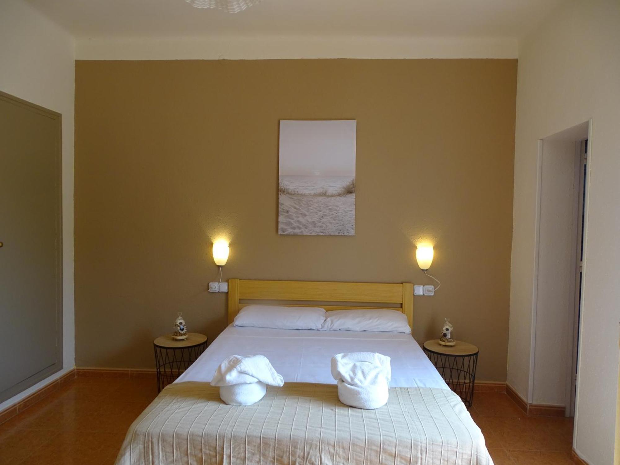 Hostal Lleida Segur de Calafell Εξωτερικό φωτογραφία
